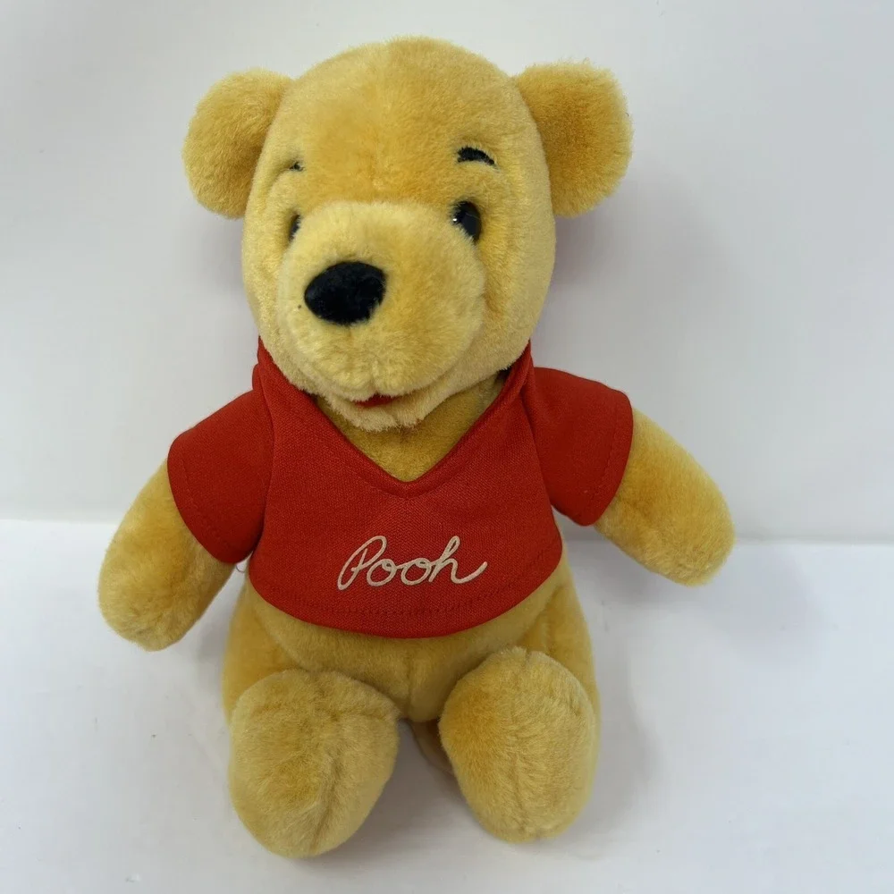Vintage Winnie the Pooh Plush Authentic Disneyland Walt Disney World Stuffed toy